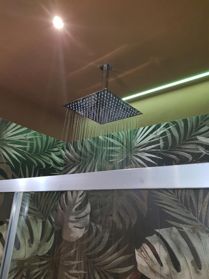 ויאסטה Dimora Del Cuore Guest House In Centro מראה חיצוני תמונה