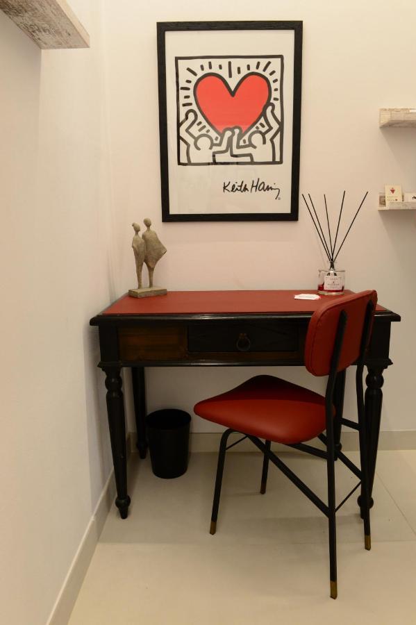ויאסטה Dimora Del Cuore Guest House In Centro מראה חיצוני תמונה